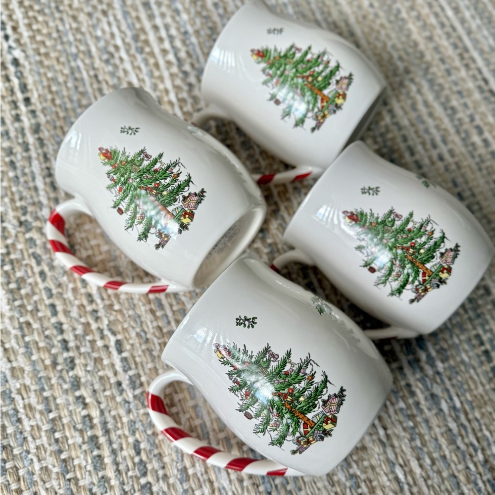 Spode Christmas Tree 14 Oz Mug with Peppermint Handle, Set of 4, NWT